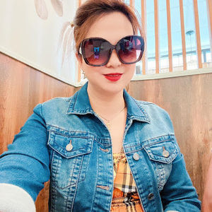 Meet your Posher, Roderma